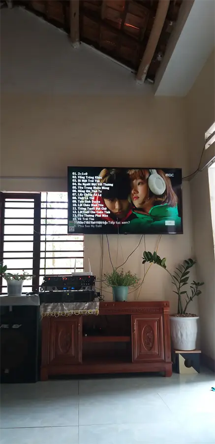 Khách hàng review Smart Tivi LG 4K 55 inch 55UM7400PTA 28