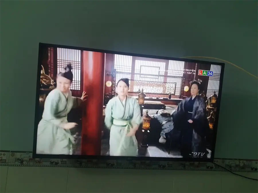 Khách hàng review Smart Tivi LG 4K 43 inch 43UM7400PTA 34