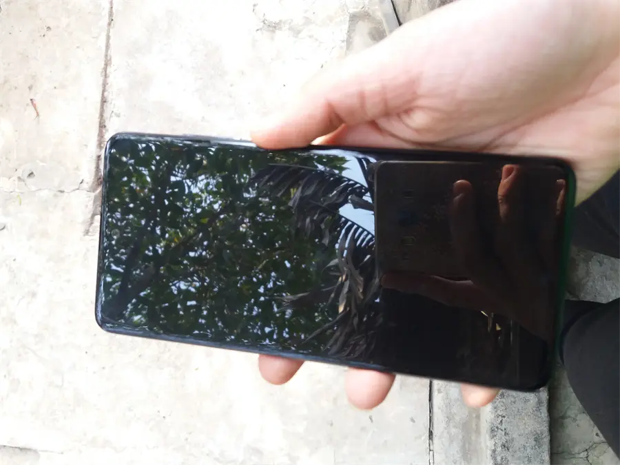Khách hàng review Điện thoại Samsung Galaxy A51 (6GB/128GB) 19