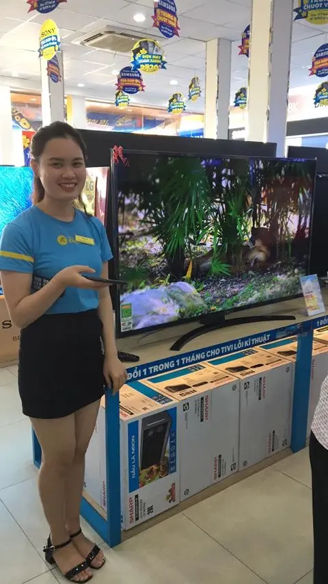 Khách hàng review Smart Tivi LG 4K 55 inch 55UM7400PTA 23