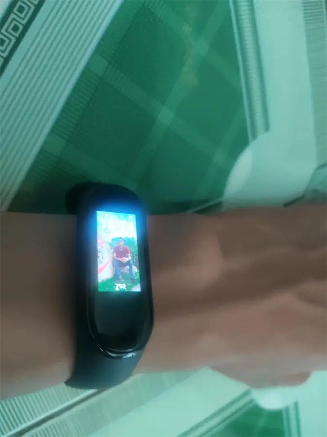 Khách hàng review Vòng đeo tay thông minh Mi Band 4 19