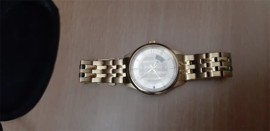 Khách hàng review Đồng hồ CITIZEN 40 mm Nam BI1052-85P 3