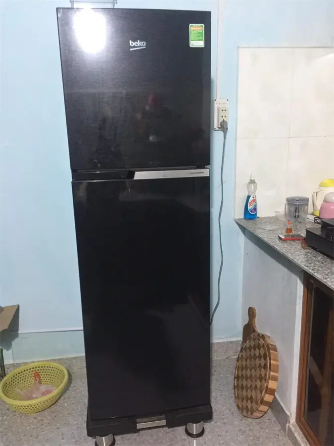 Khách hàng review Tủ lạnh Beko Inverter 250 lít RDNT271I50VWB 17