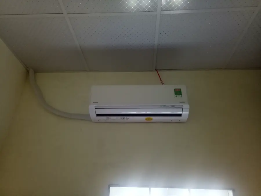 Khách hàng review Máy lạnh Toshiba Inverter 1 HP RAS-H10D1KCVG-V 1