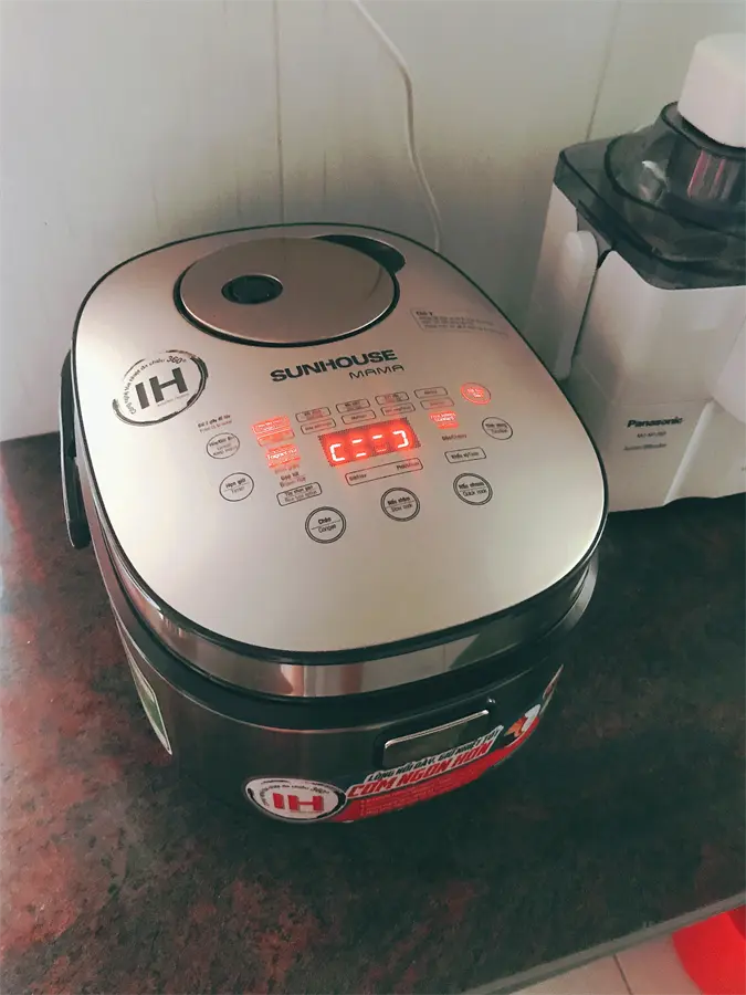 Khách hàng review Nồi cơm cao tần Sunhouse Mama 1.5 lít SHD8955 23