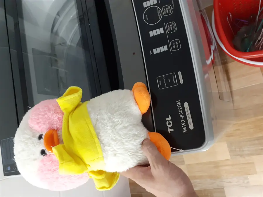 Khách hàng review Máy giặt TCL 9 Kg TWA90-B302GM 1