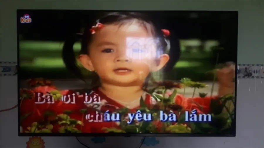 Khách hàng review Smart Tivi NanoCell LG 4K 49 inch 49SM8100PTA 22