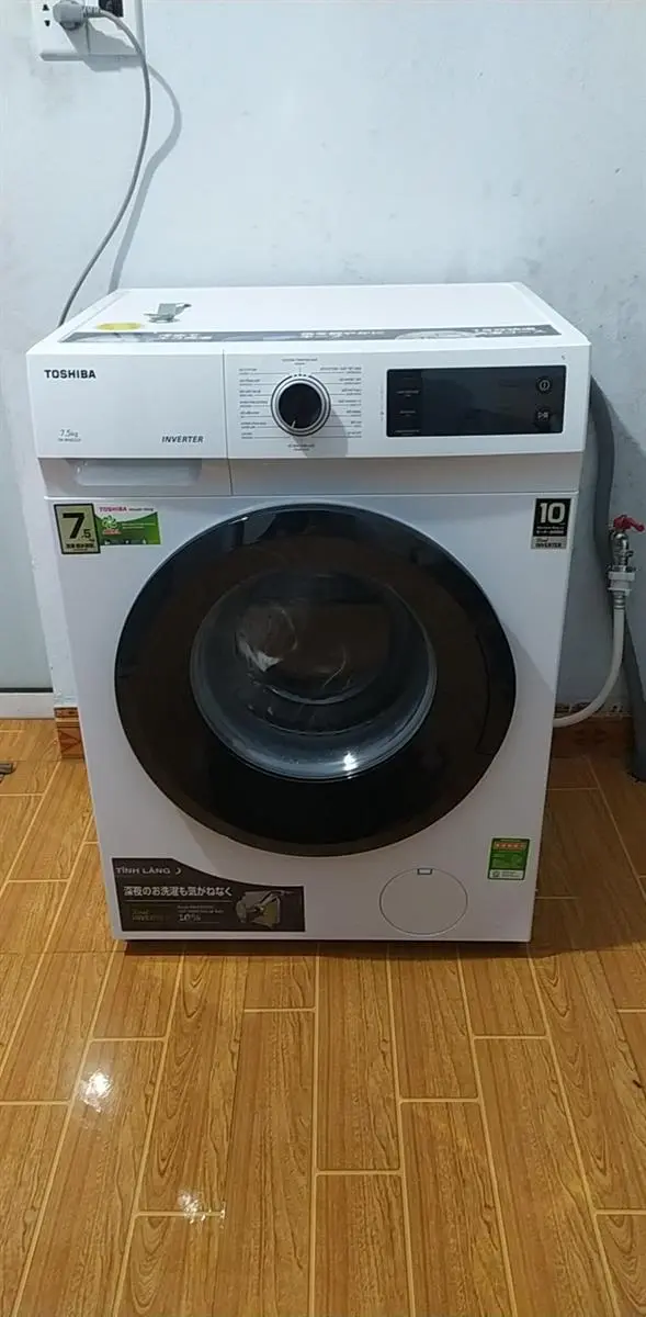 Khách hàng review Máy giặt Toshiba Inverter 7.5 Kg TW-BH85S2V WK 1