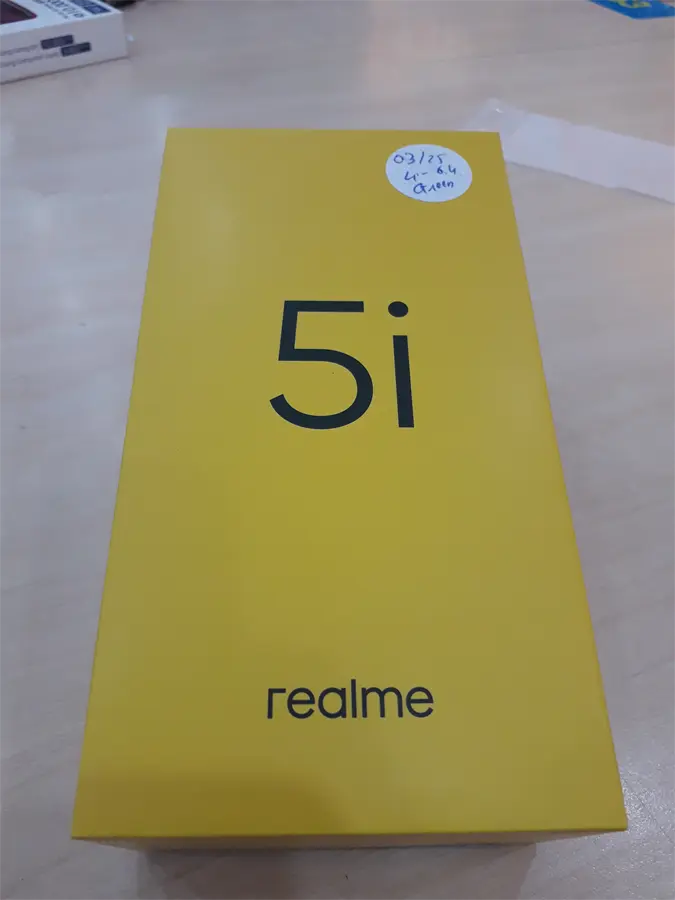 Khách hàng review Điện thoại realme 5i (4GB/64GB) 8