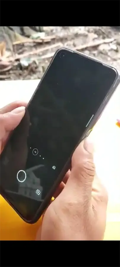Khách hàng review Điện thoại realme 6 (4GB/128GB) 7