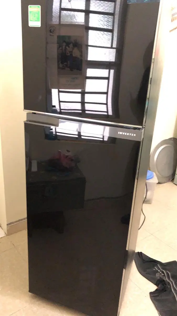 Khách hàng review Tủ lạnh Toshiba Inverter 253 lít GR-B31VU UKG 6
