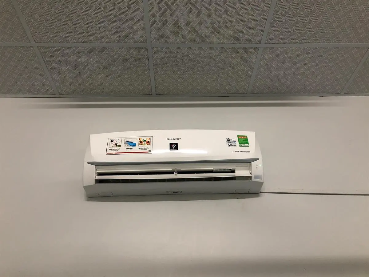 Khách hàng review Máy lạnh Sharp Inverter 1.5 HP AH-XP13WMW 3