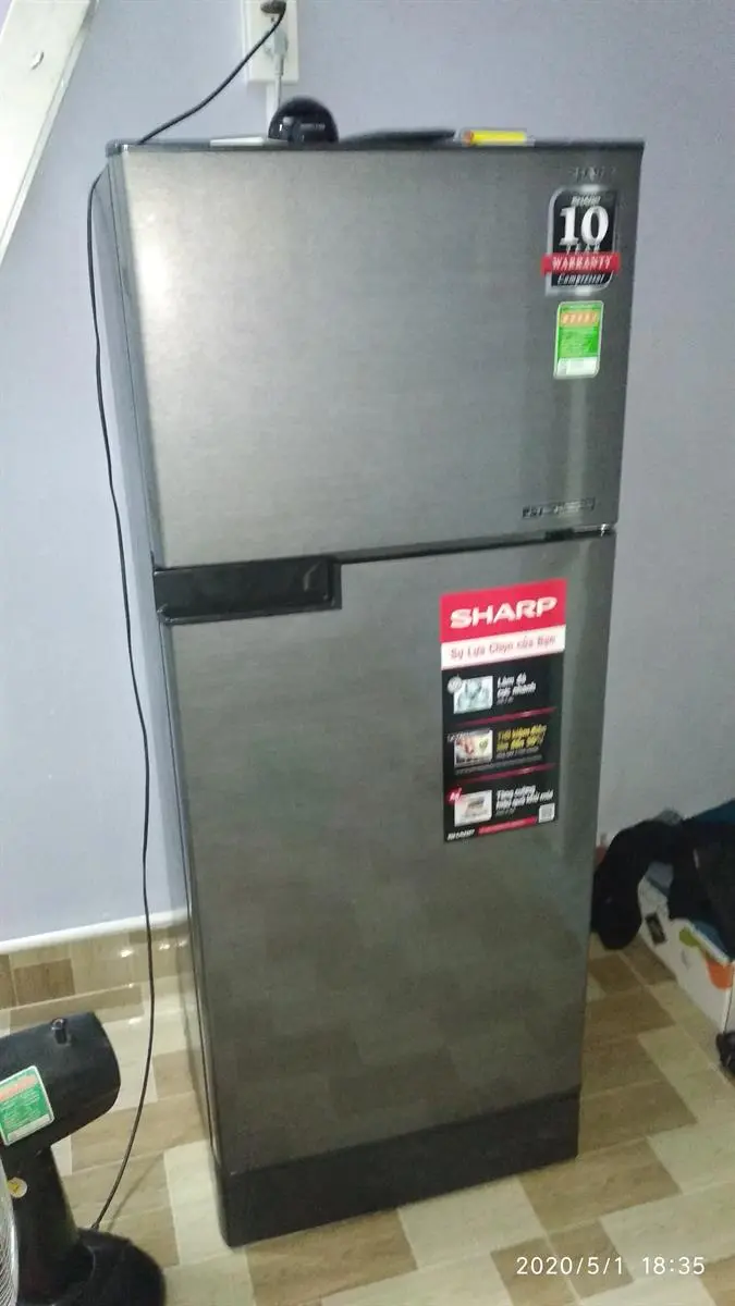 Khách hàng review Tủ lạnh Sharp Inverter 165 lít SJ-X196E-DSS 11