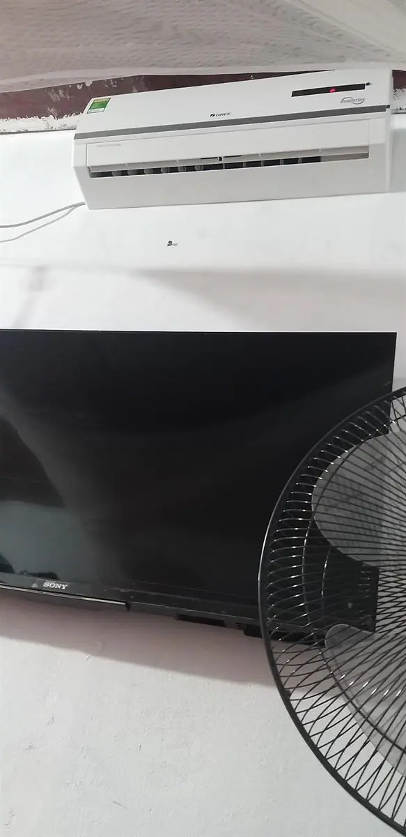 Khách hàng review Máy lạnh Gree Inverter 1.5 HP GWC12WA-K3DNB7I 3