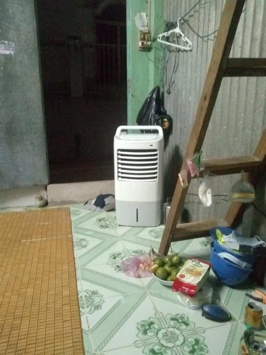 Khách hàng review Quạt điều hòa Midea AC120-16AR 60W 48