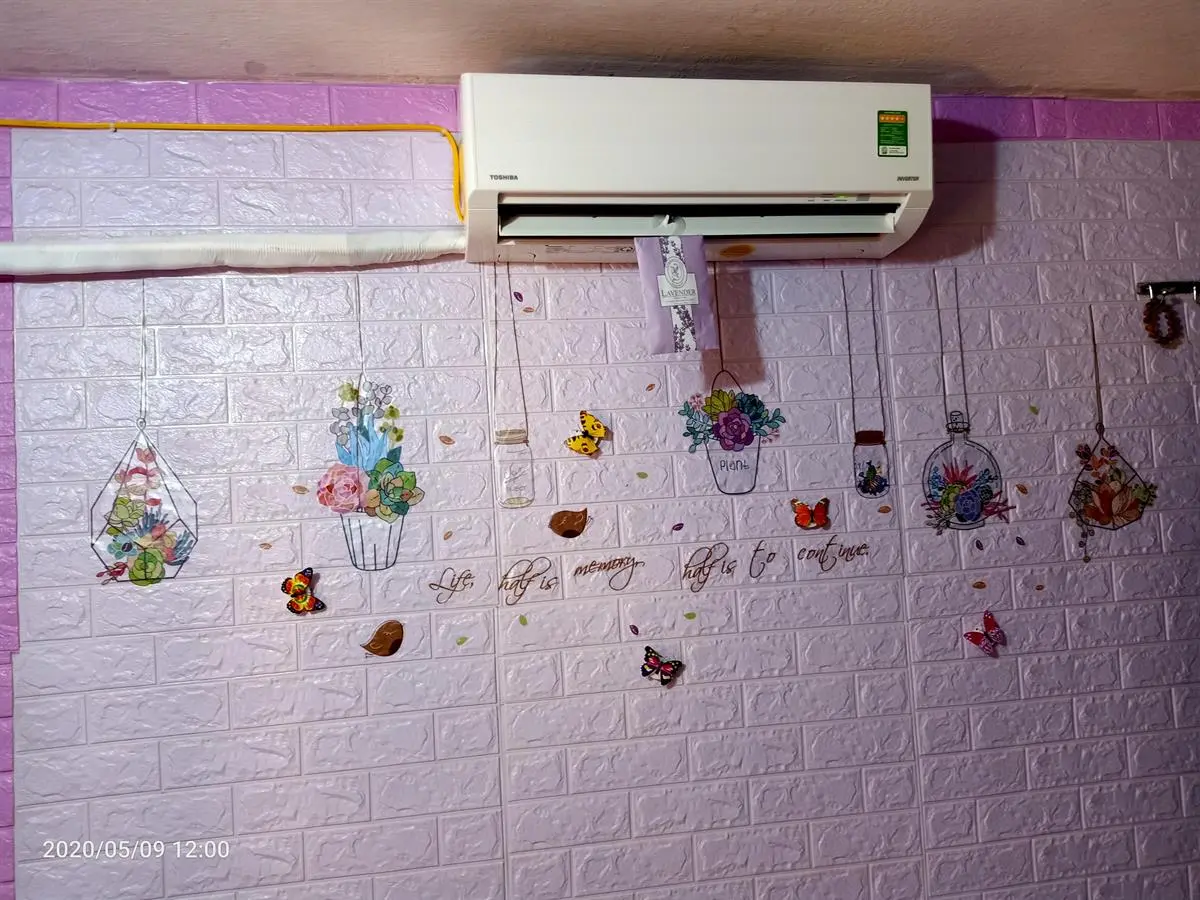 Khách hàng review Máy lạnh Toshiba Inverter 1 HP RAS-H10D2KCVG-V 40
