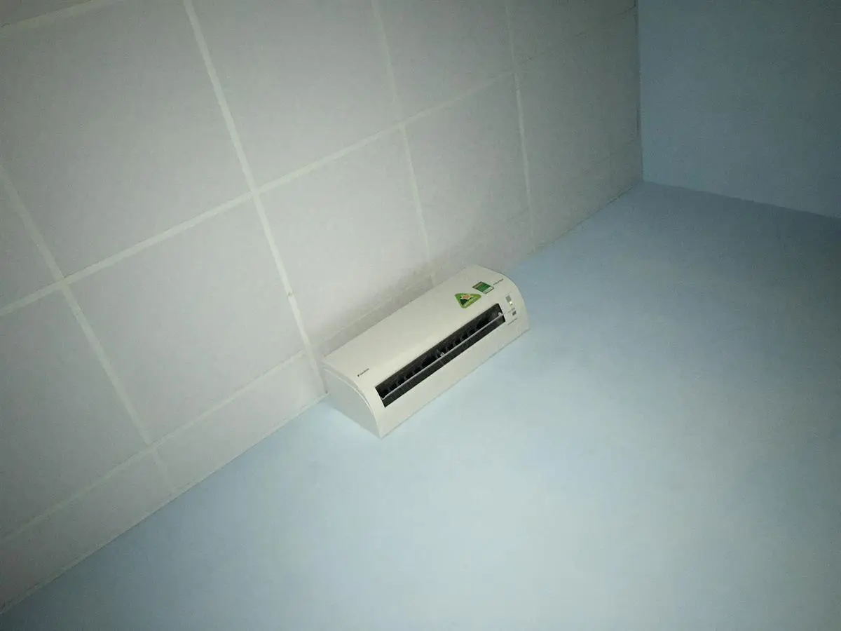 Khách hàng review Máy lạnh Daikin Inverter 1 HP ATKQ25TAVMV 11