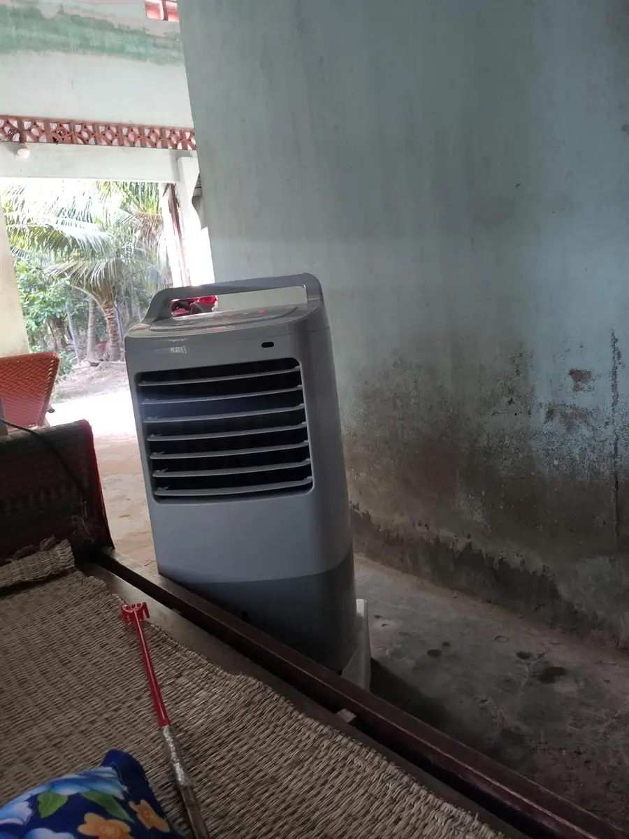 Khách hàng review Quạt điều hòa Midea AC120-16AR 60W 47