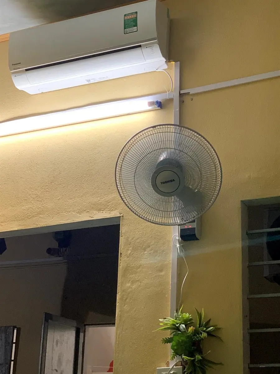 Khách hàng review Quạt treo tường Toshiba 3 cánh F-WSA20(H)VN 55W 20