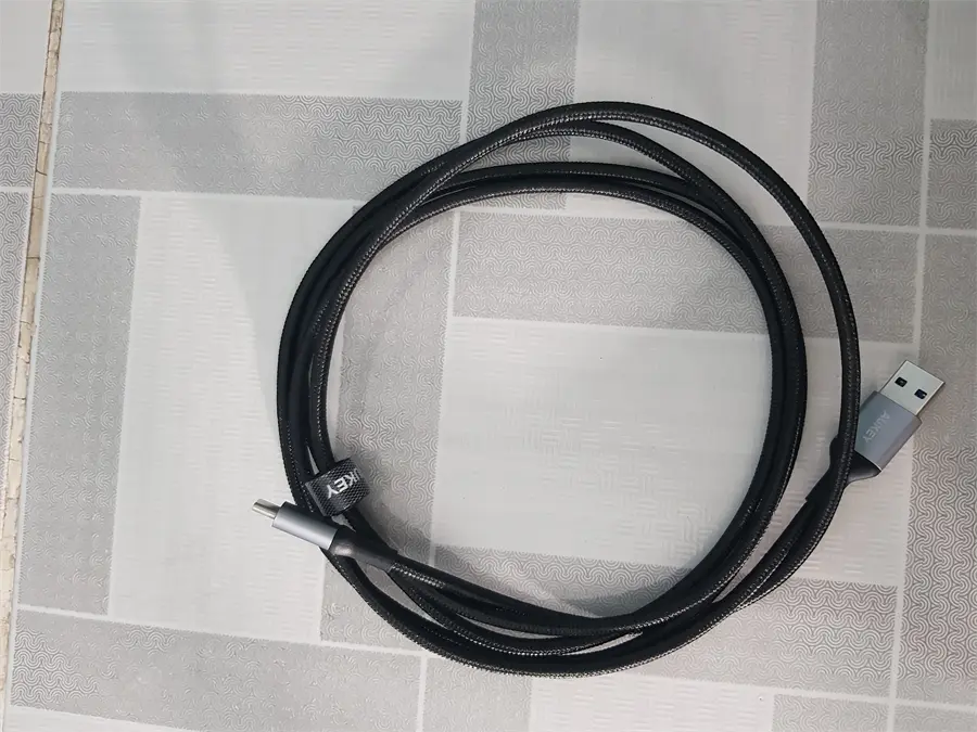 Khách hàng review Cáp Type-C 2m AUKEY CB-CD3 8