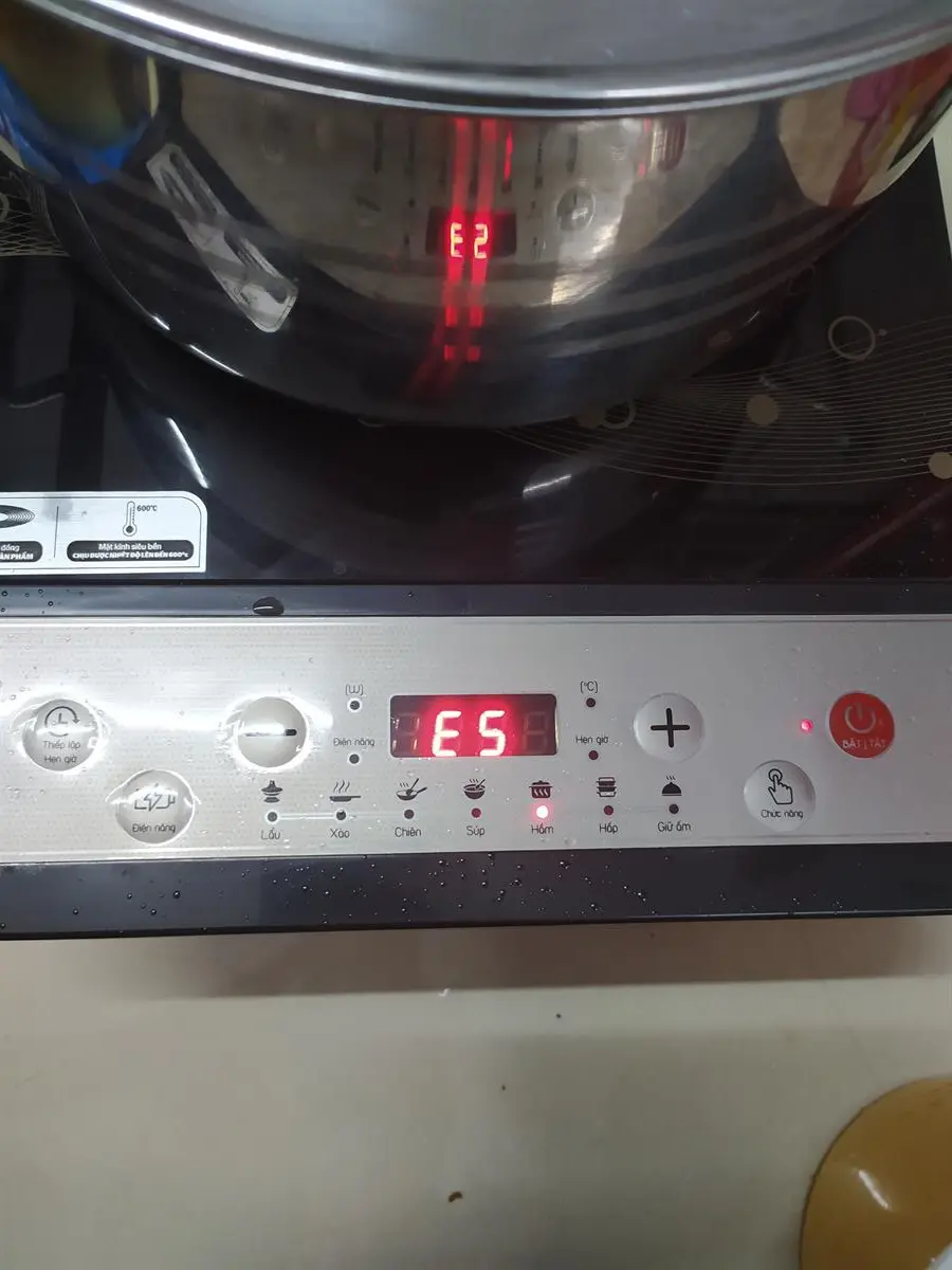 Khách hàng review Bếp từ Sunhouse SHD6149 9