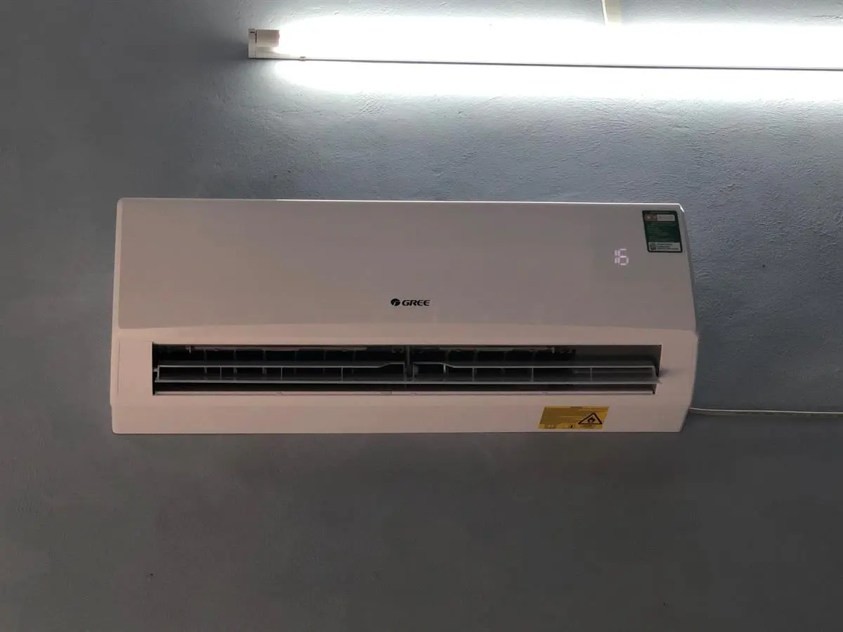 hách hàng review Máy lạnh Gree 1 HP GWC09KB-K6N0C4 6