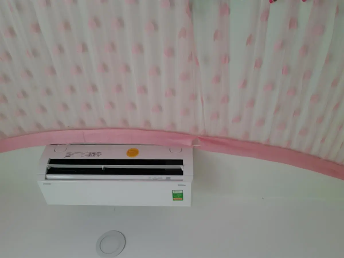 Khách hàng review Máy lạnh Toshiba Inverter 1 HP RAS-H10D2KCVG-V 33