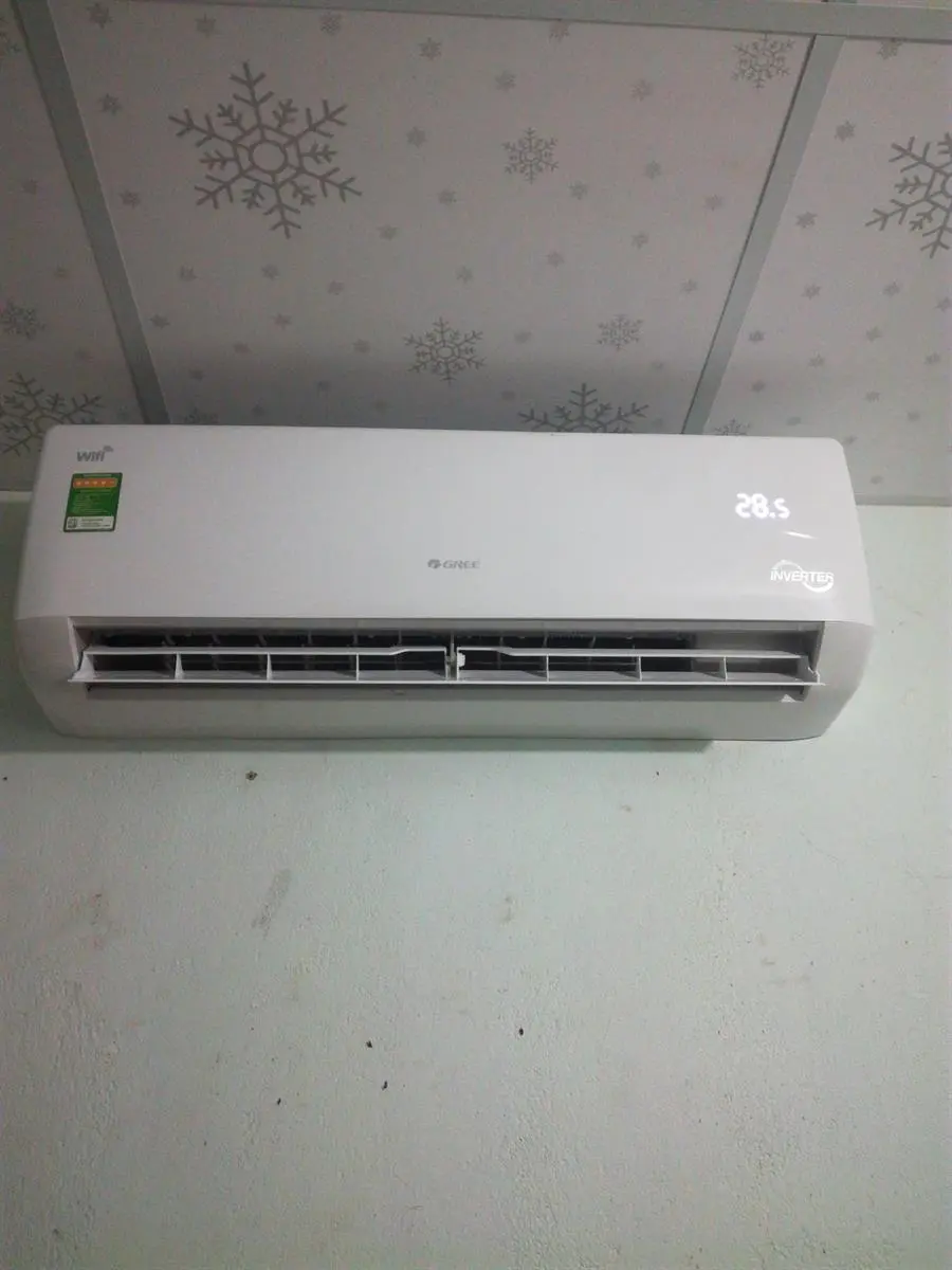 Khách hàng review Máy lạnh Gree Wifi Inverter 1 HP GWC09BC-K6DNA1B 3