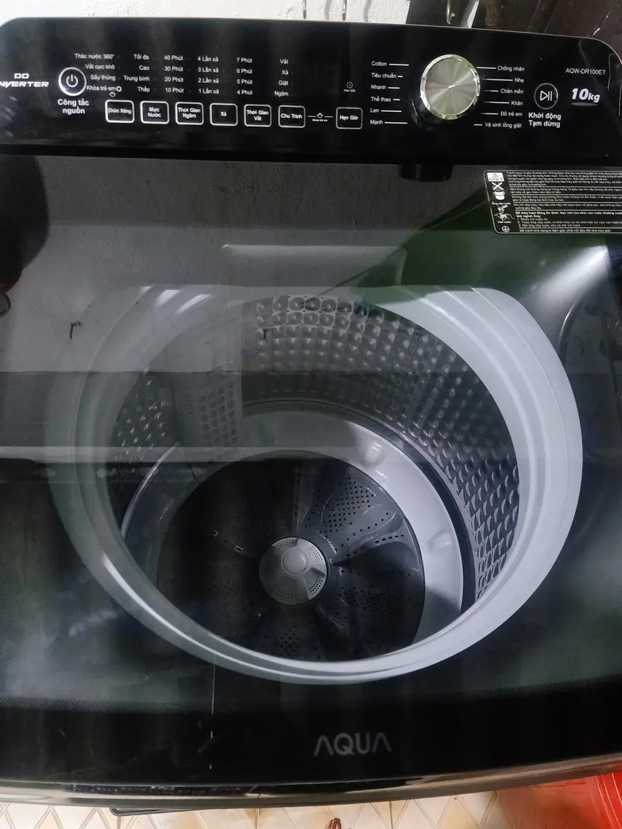 Khách hàng review Máy giặt Aqua Inverter 10 Kg AQW-DR100ET S 33