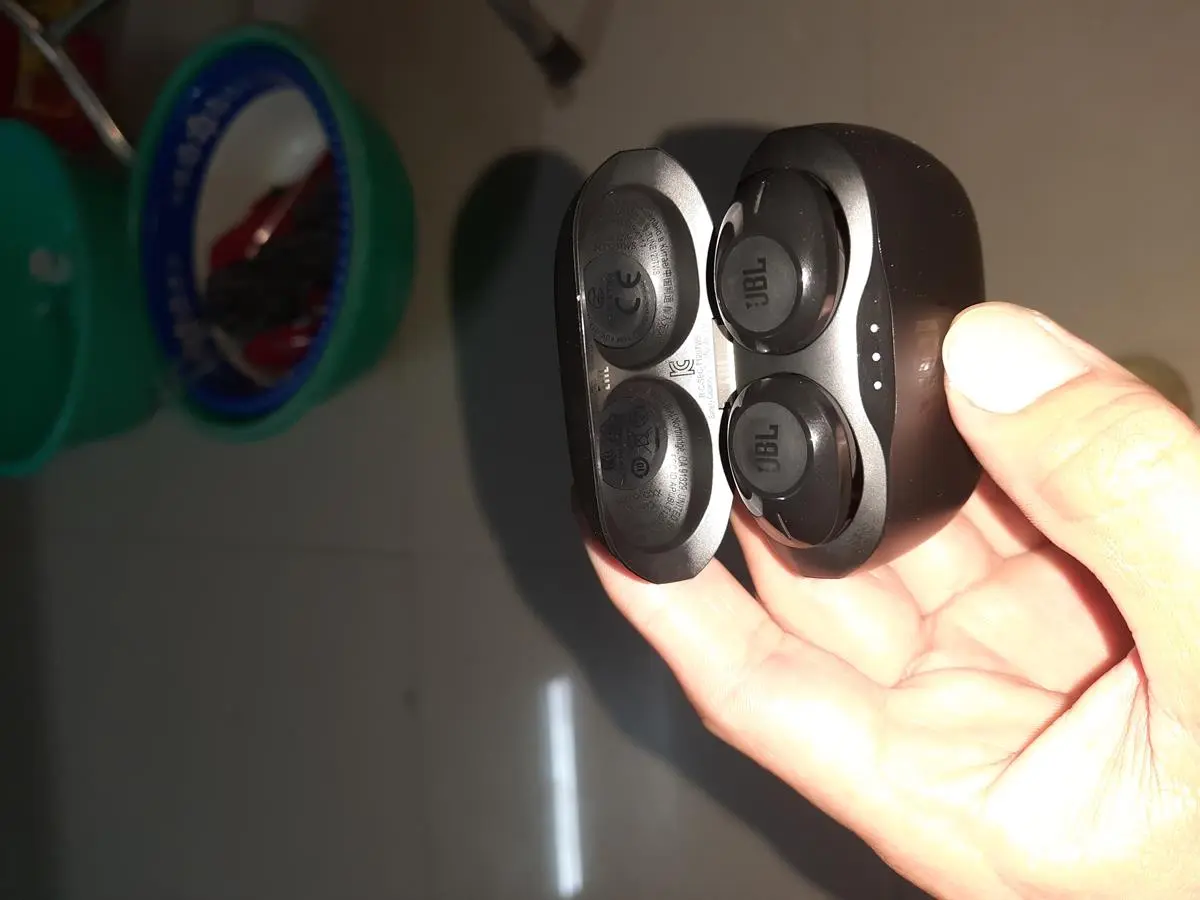 Khách hàng review Tai nghe Bluetooth True Wireless JBL Tune 120 2