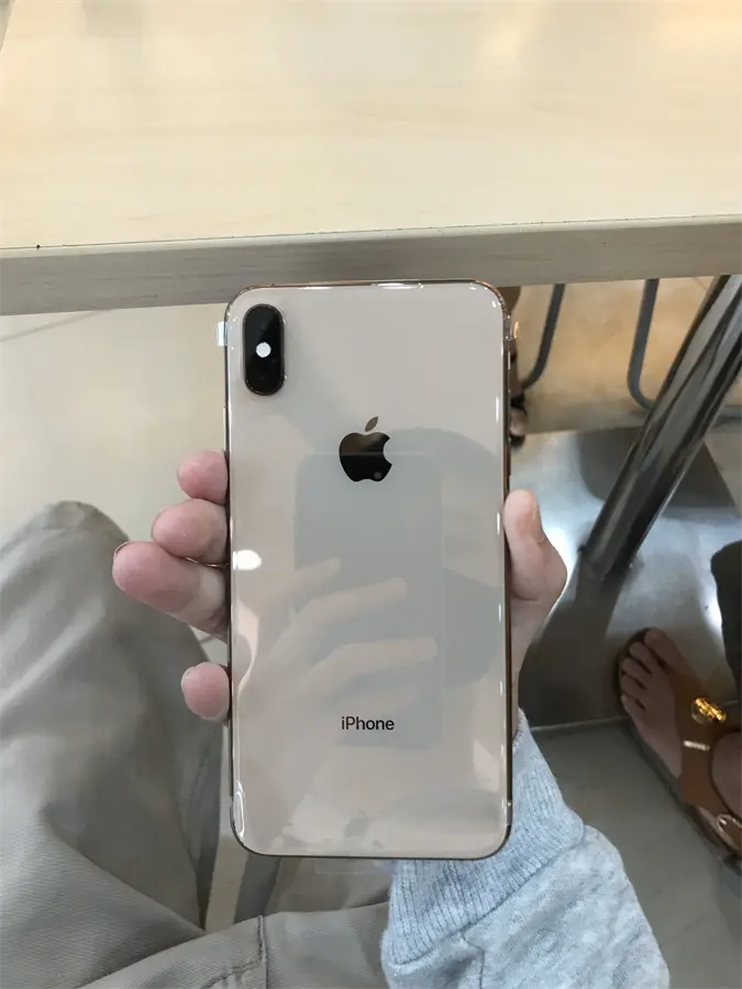 Khách hàng review Điện thoại iPhone Xs Max 64GB 1