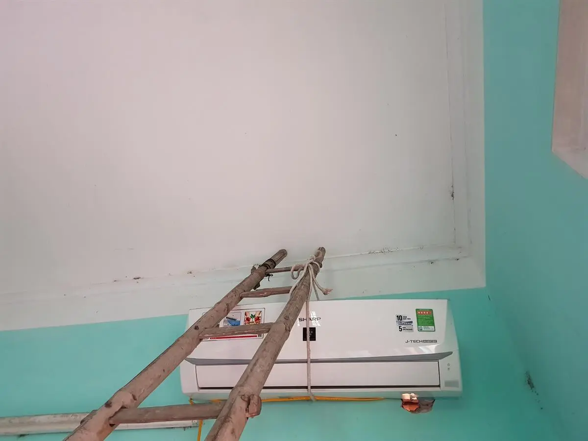 Khách hàng review Máy lạnh Sharp Inverter 1.5 HP AH-XP13WMW 1