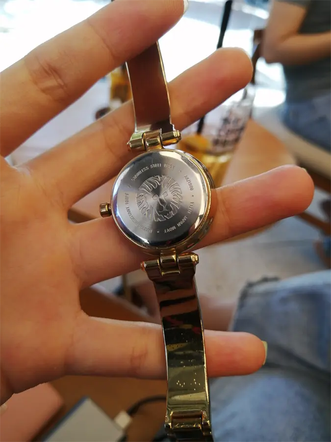 Khách hàng review Đồng hồ ANNE KLEIN 28 mm Nữ AK/1980BKGB 2