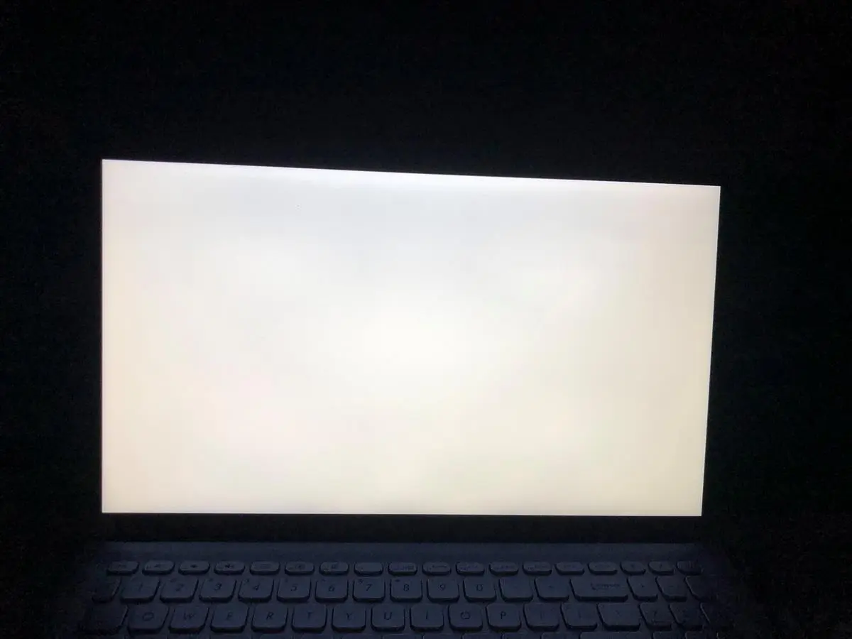 Khách hàng review Laptop Asus VivoBook A512FL i5 10210U/8GB/512GB/2GB MX250/Win10 (EJ569T) 1