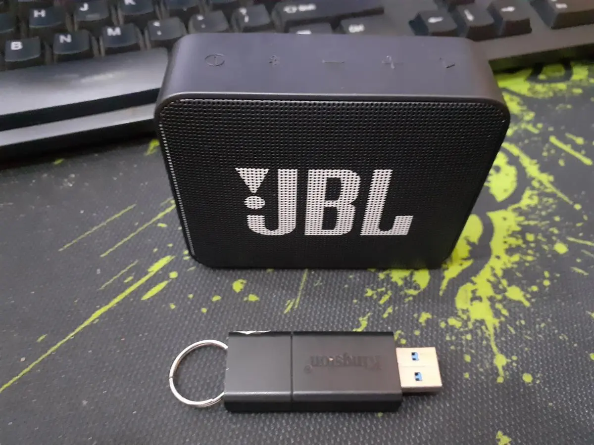 Khách hàng review Loa Bluetooth JBL GO2 8
