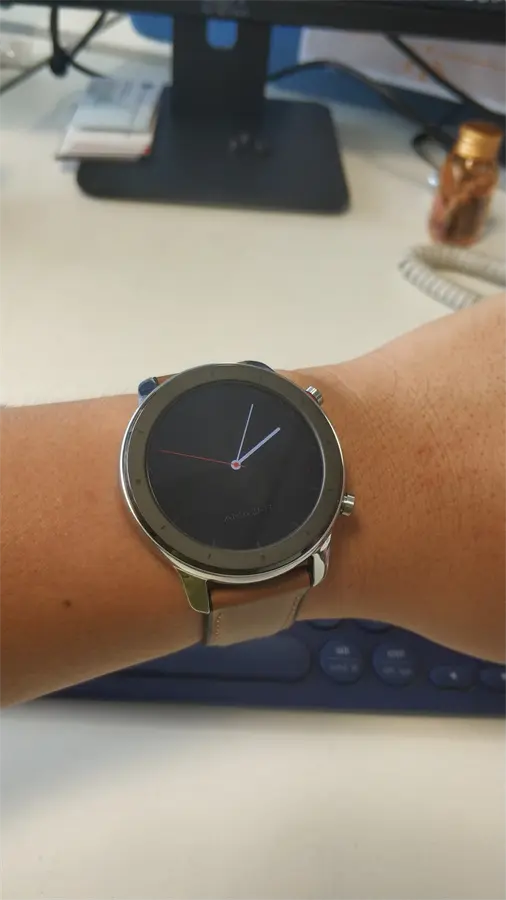 Khách hàng review Đồng hồ thông minh Huami Amazfit GTR 47mm dây da 8