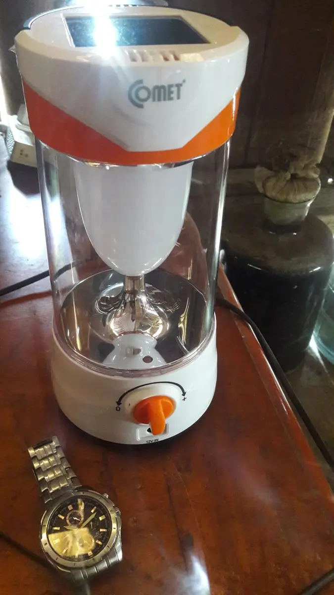 Khách hàng review Đèn sạc năng lượng mặt trời Comet CRL3103S 7