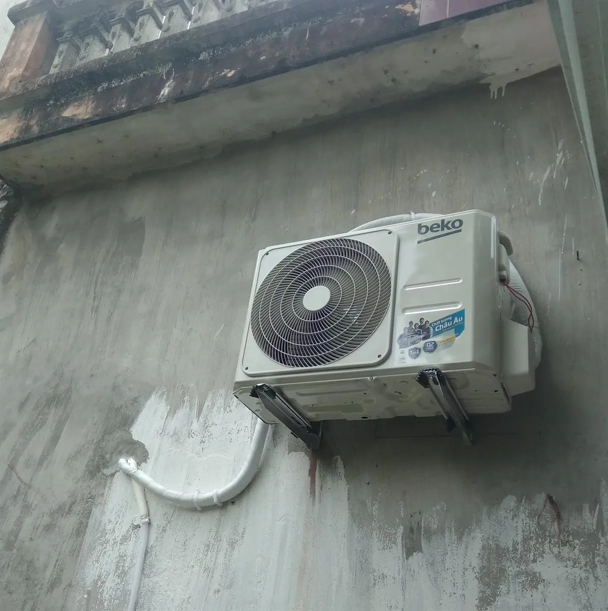 Khách hàng review Máy lạnh Beko 1 HP RSSC09CV 18
