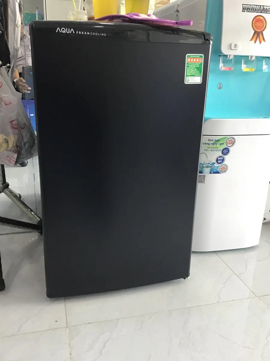 Khách hàng review Tủ lạnh Aqua 90 lít AQR-D99FA(BS) 86