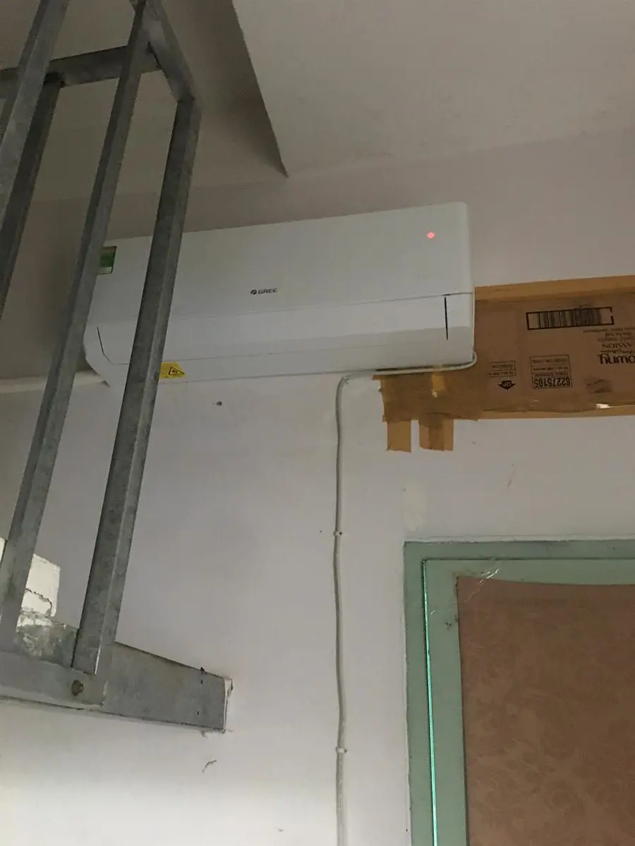 Khách hàng review Máy lạnh Gree Inverter 1 HP GWC09PB-K3D0P4 30