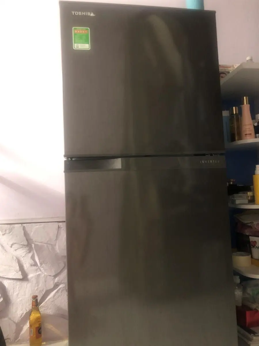 Khách hàng review Tủ lạnh Toshiba Inverter 194 lít GR-A25VS (DS) 1