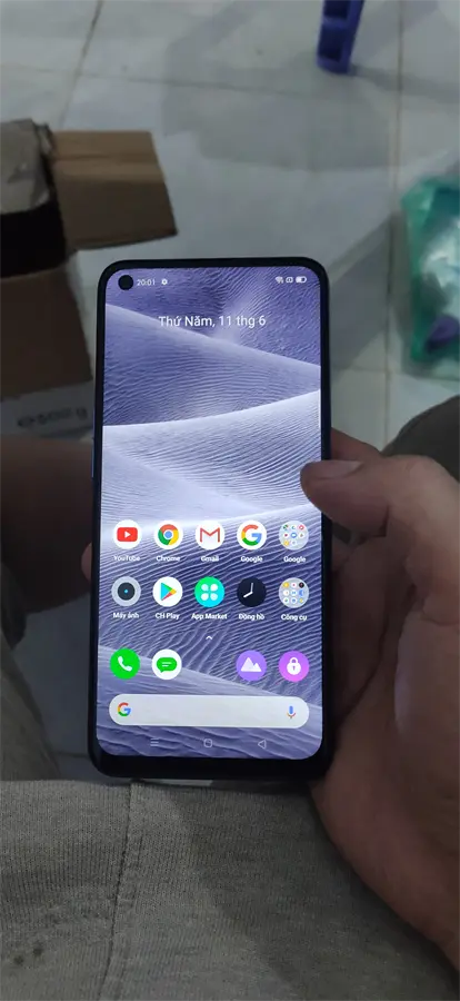 Khách hàng review Điện thoại realme 6 (4GB/128GB) 5