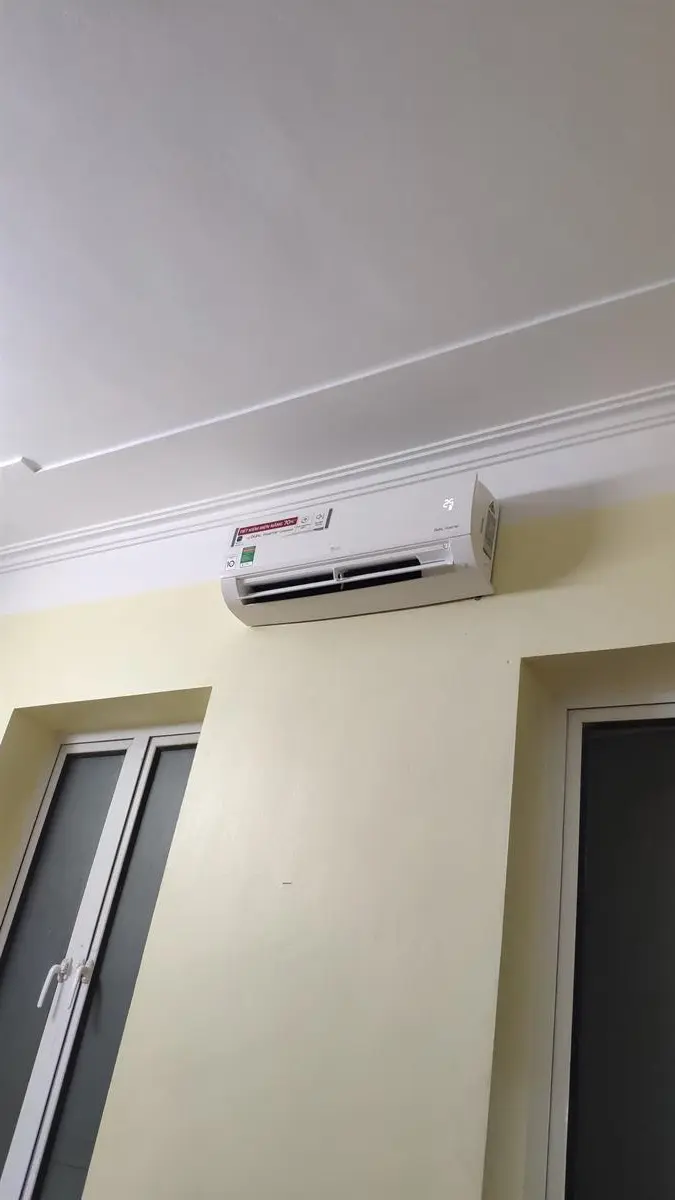 Khách hàng review Máy lạnh LG Inverter 1.5 HP V13ENH 28