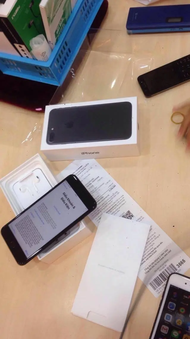 Khách hàng review Điện thoại iPhone 7 Plus 32GB 1