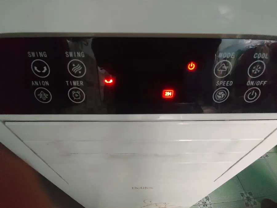 Khách hàng review Quạt điều hòa Delites FL-918 120W 9