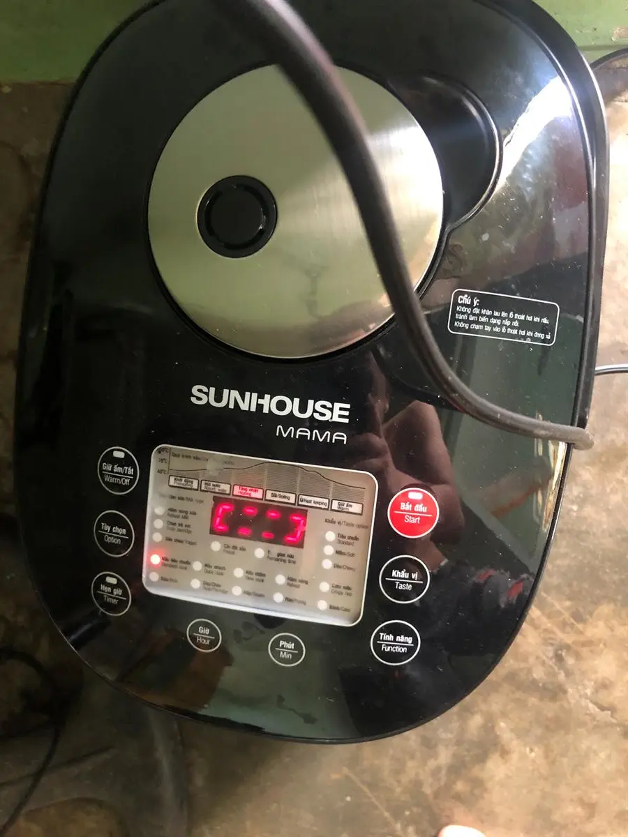 Khách hàng review Nồi cơm điện tử Sunhouse mama 1.8 lít SHD8903 15