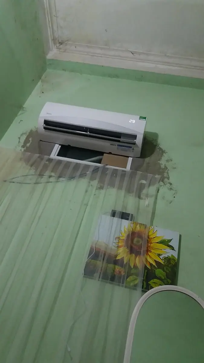 Khách hàng review Máy lạnh Midea 1 HP MSAFA-10CRN8 5