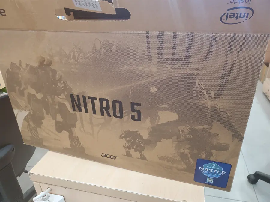 Khách hàng review Laptop Acer Nitro 5 AN515 55 58A7 i5 10300H 8GB/512GB/4GB GTX1650/Win10 (NH.Q7RSV.002) 2