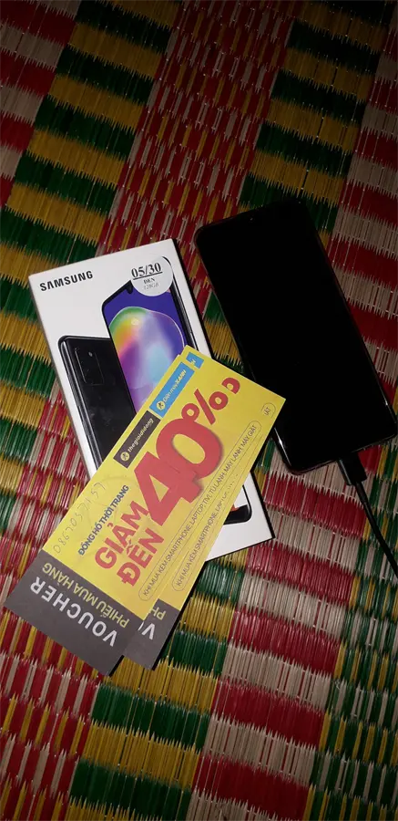 Khách hàng review Điện thoại Samsung Galaxy A31 19
