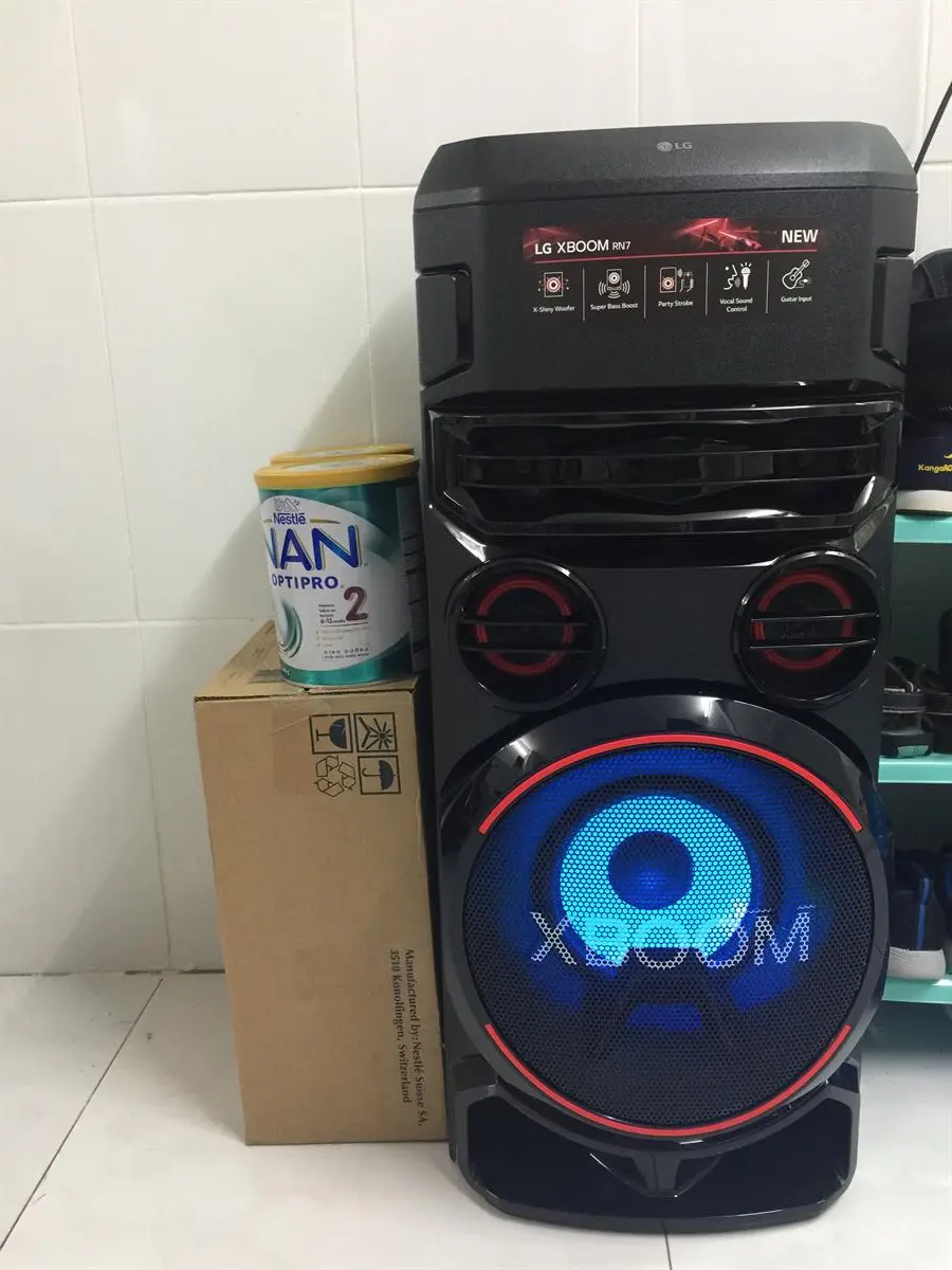 Khách hàng review Loa điện karaoke LG Xboom RN7 500W 13